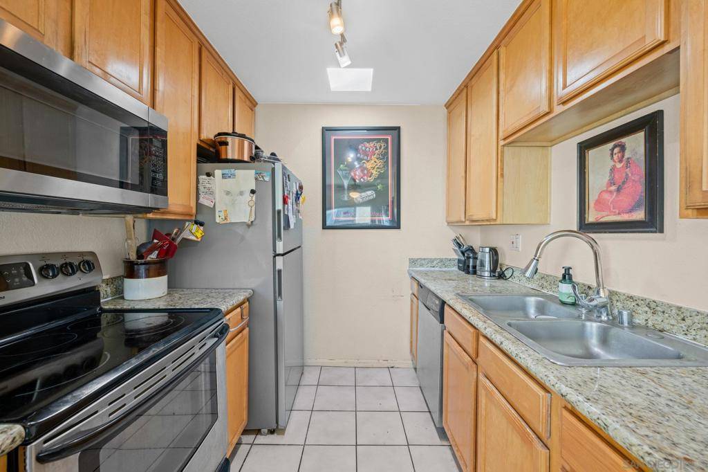 San Diego, CA 92111,6401 Mount Ada Rd #232