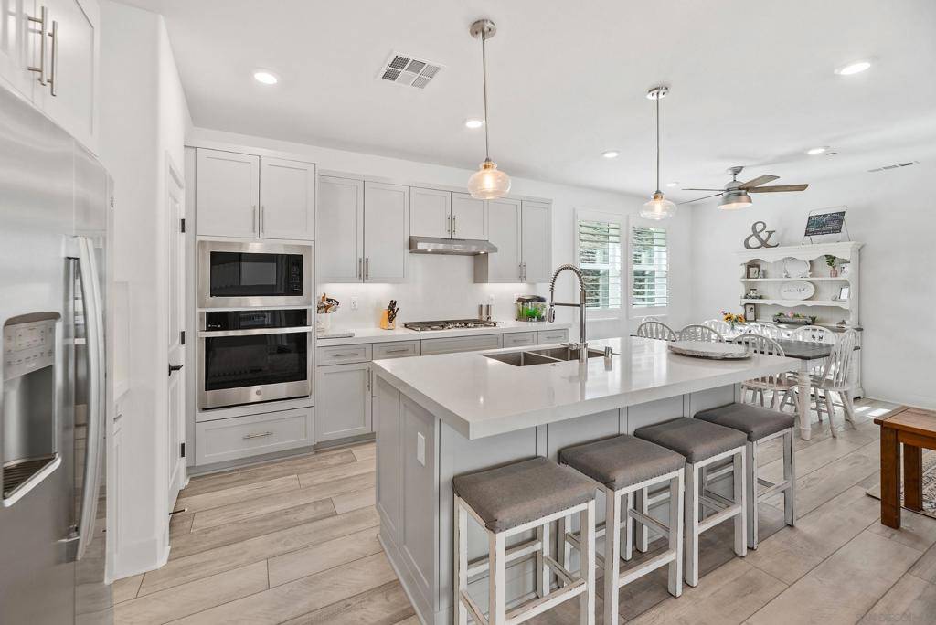 San Diego, CA 92127,15447 Van Lodensteyn Way