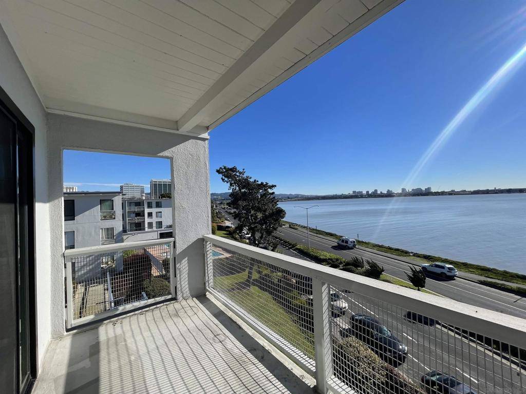 Emeryville, CA 94608,2 Anchor Dr #F498