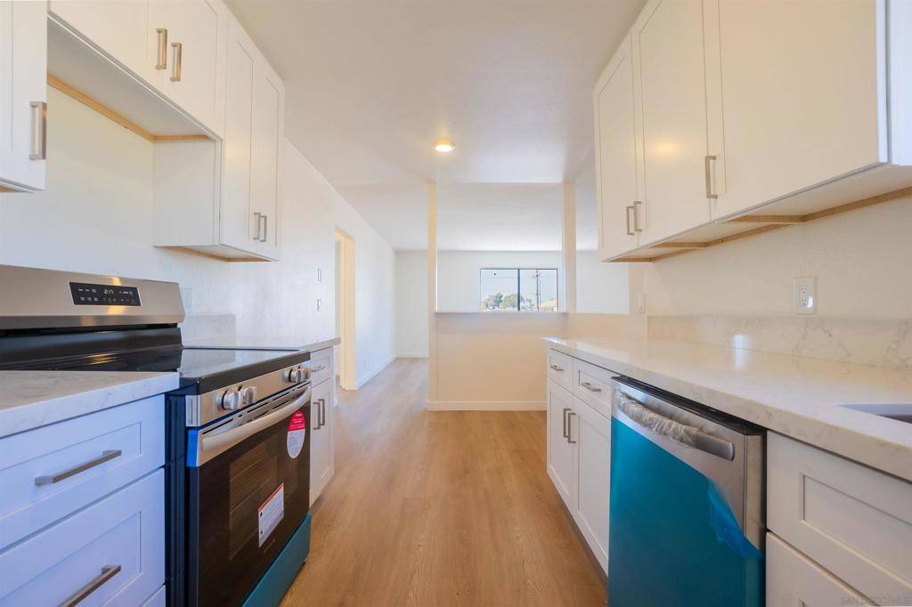 Imperial Beach, CA 91932,634 8th St. ##16
