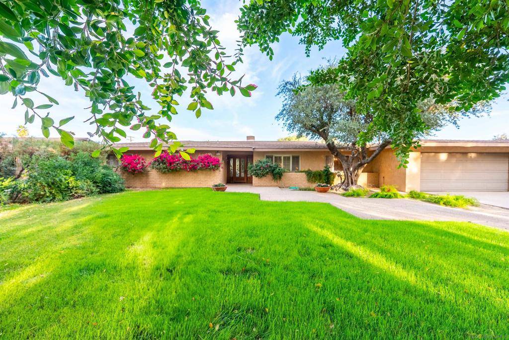 El Centro, CA 92243,167 S Santa Rosa Ave