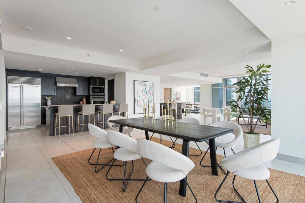 San Diego, CA 92101,1262 Kettner Blvd #3001