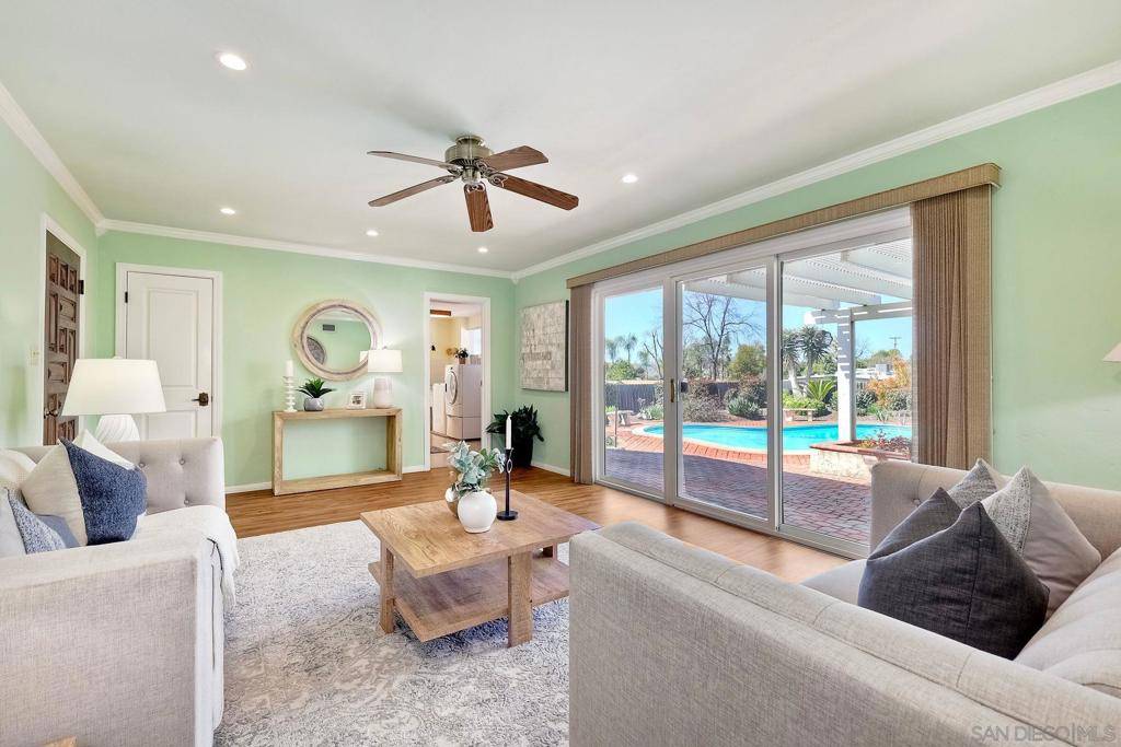 El Cajon, CA 92021,1346 Peppervilla Dr