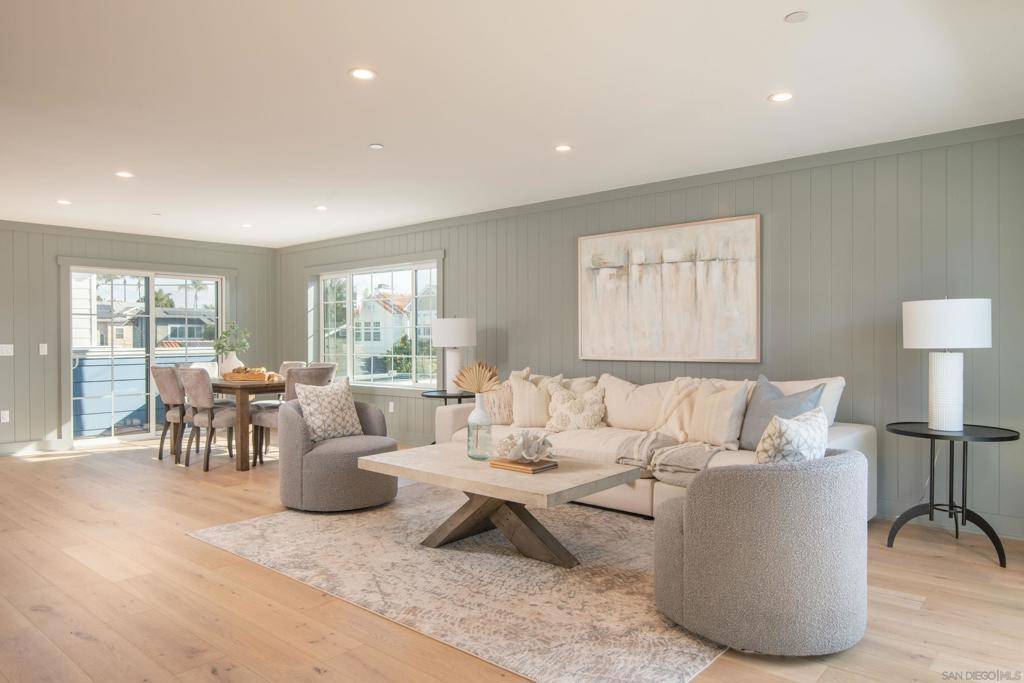 547 Orange Ave Coronado, CA 92118