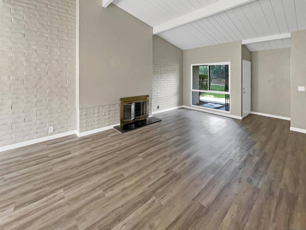 La Mesa, CA 91942,5750 Amaya Dr #10