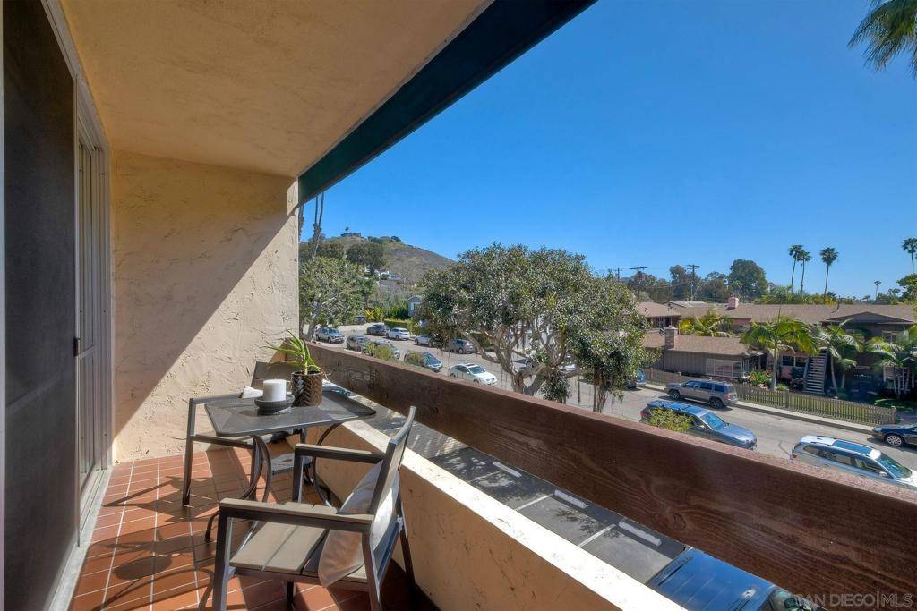 La Jolla, CA 92037,6333 La Jolla Blvd #276