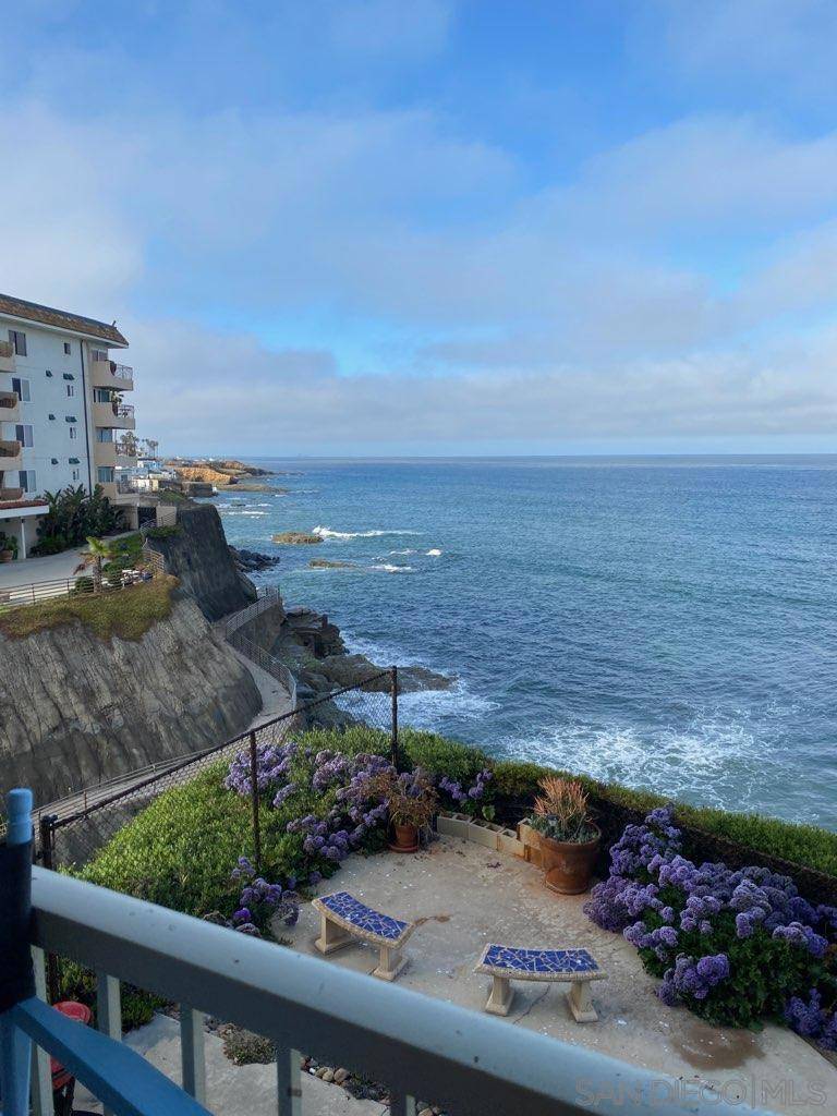 San Diego, CA 92107,4909 Orchard Ave #301