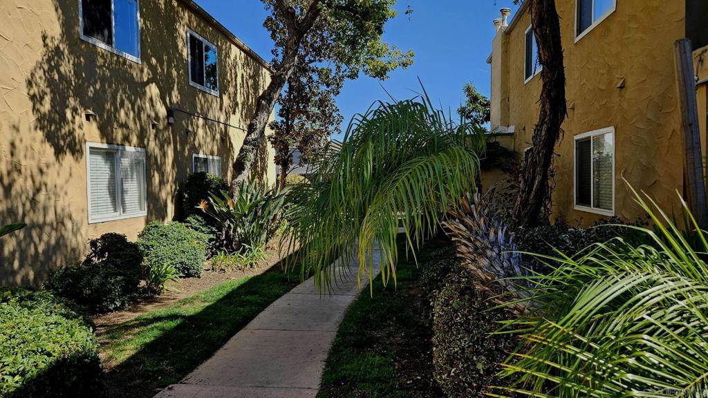 El Cajon, CA 92021,1386 E Madison Ave #31