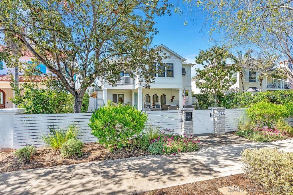 Coronado, CA 92118,944 H Avenue