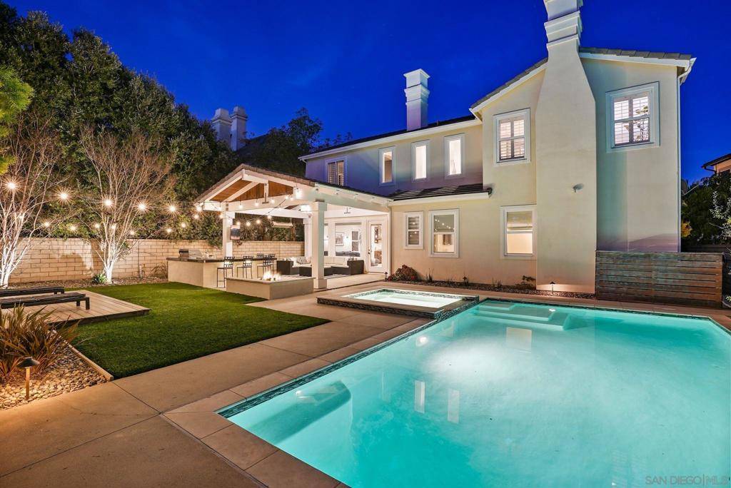 11416 Arabian Crest Rd San Diego, CA 92130
