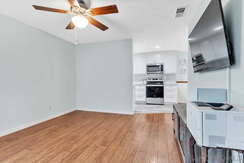 El Cajon, CA 92021,745 E Bradley Ave #10