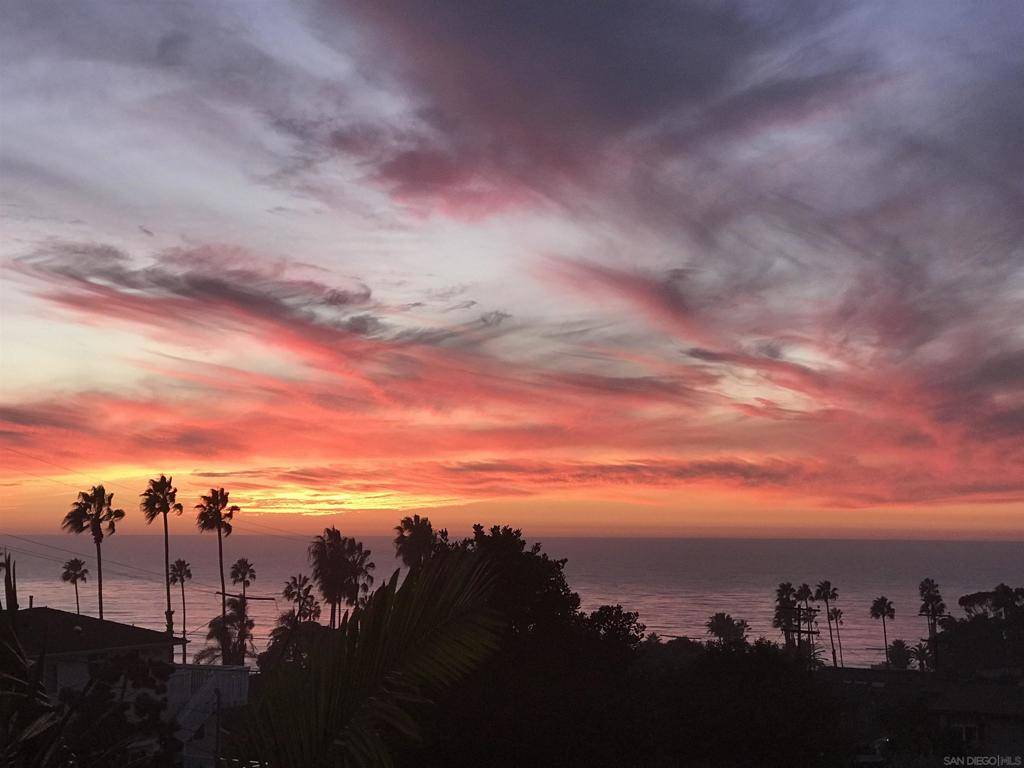 San Diego, CA 92107,936 Cornish