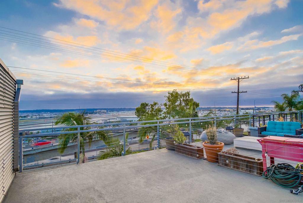 San Diego, CA 92103,3033 India St #8
