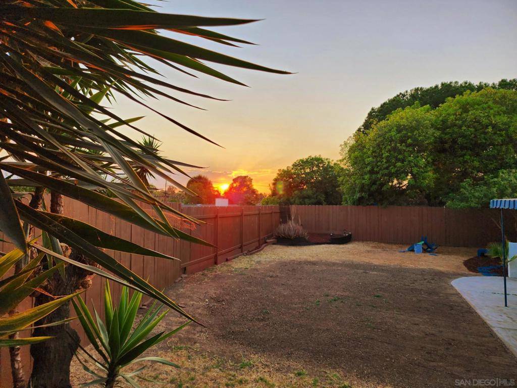 La Mesa, CA 91942,5610 WENDI ST