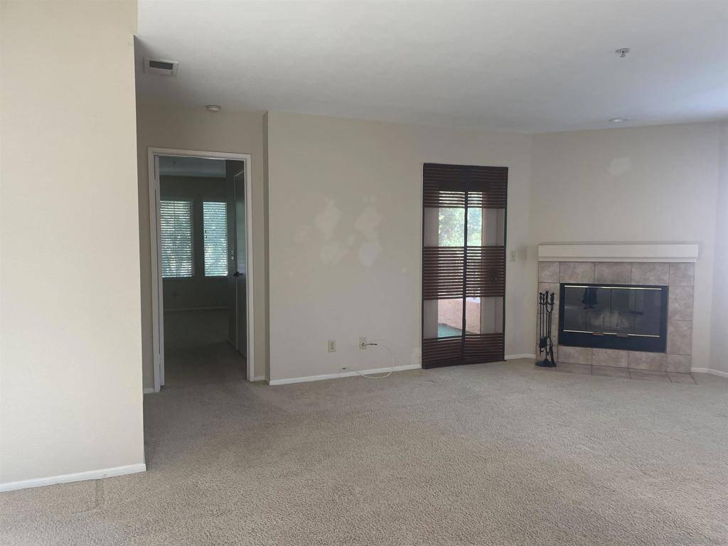 San Diego, CA 92128,18736 Caminito Cantilena #188
