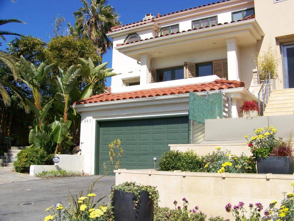 Cardiff By The Sea, CA 92007,1841 MONTGOMERY