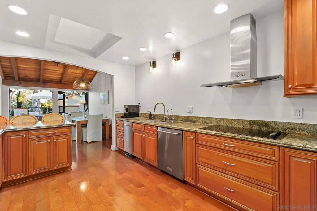 Rancho Santa Fe, CA 92067,16936 Via de Santa Fe