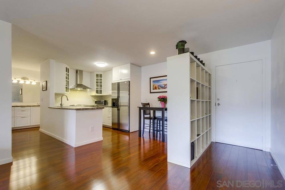 San Diego, CA 92109,2609 Pico Pl #127