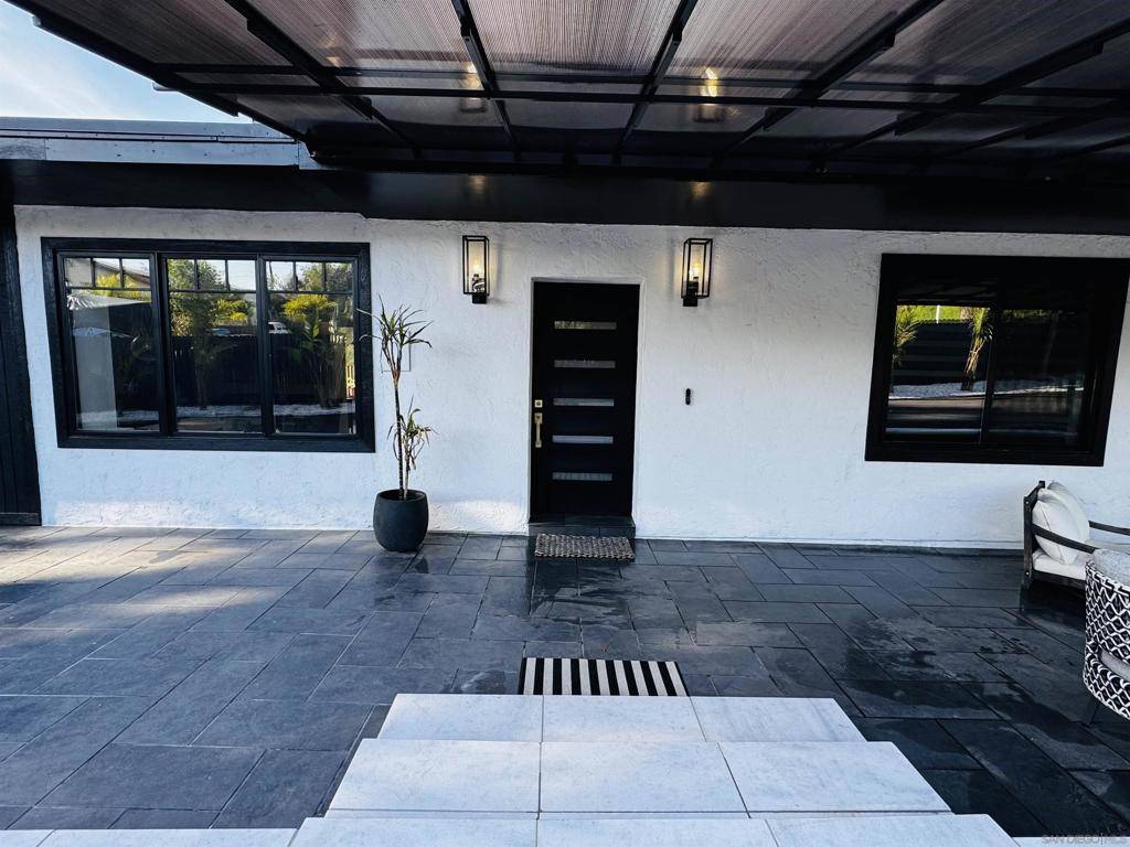 Lakeside, CA 92040,9174 Winter Gardens Blvd.