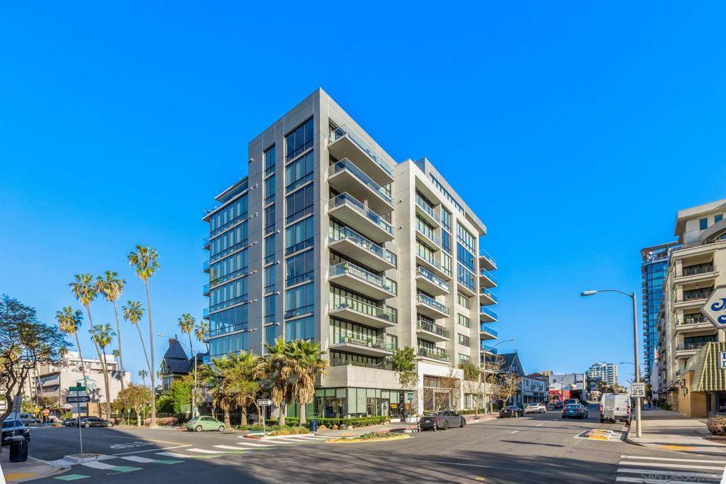 San Diego, CA 92103,2604 5th Ave #601