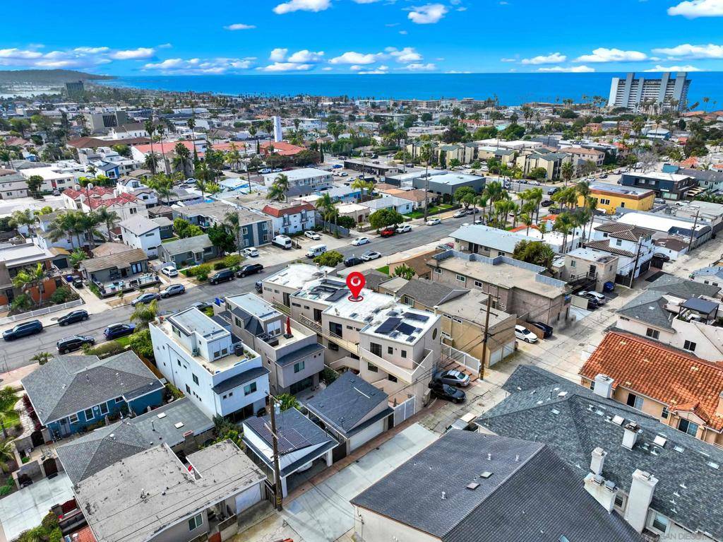 San Diego, CA 92109,1062 Law St. #3