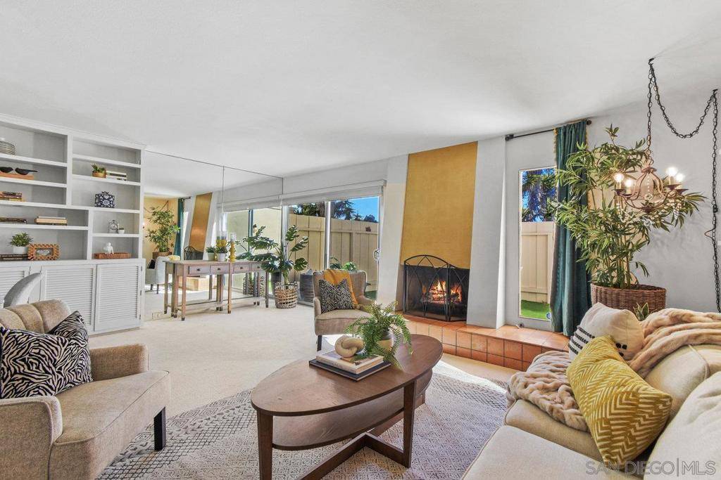 San Diego, CA 92110,4347 Loma Riviera Ct