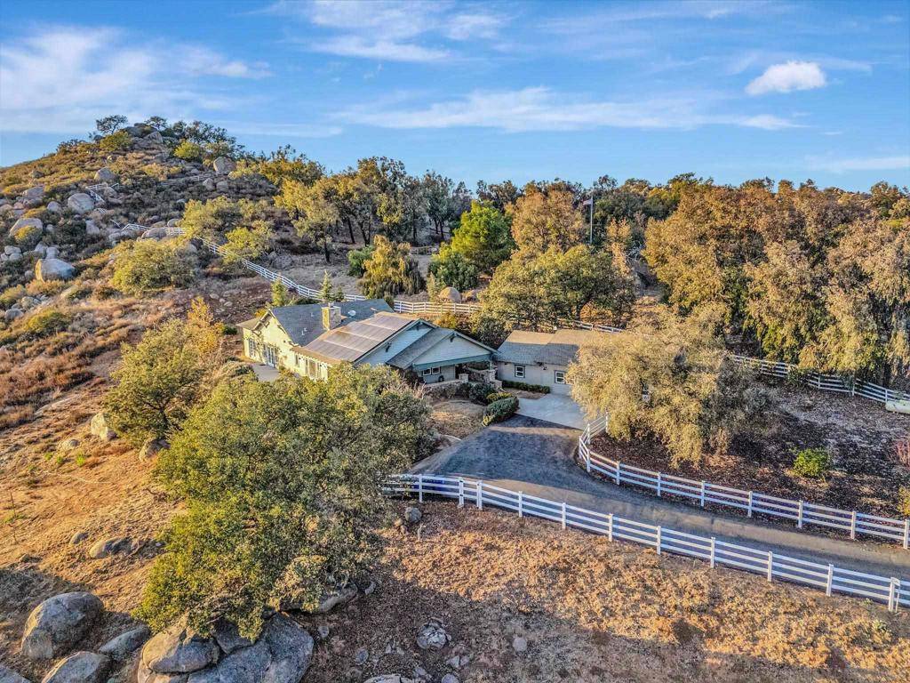 Ramona, CA 92065,19304 Starvale Ln