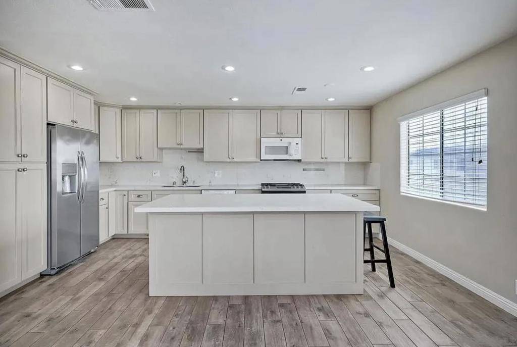 Imperial Beach, CA 91932,171 Elkwood Ave