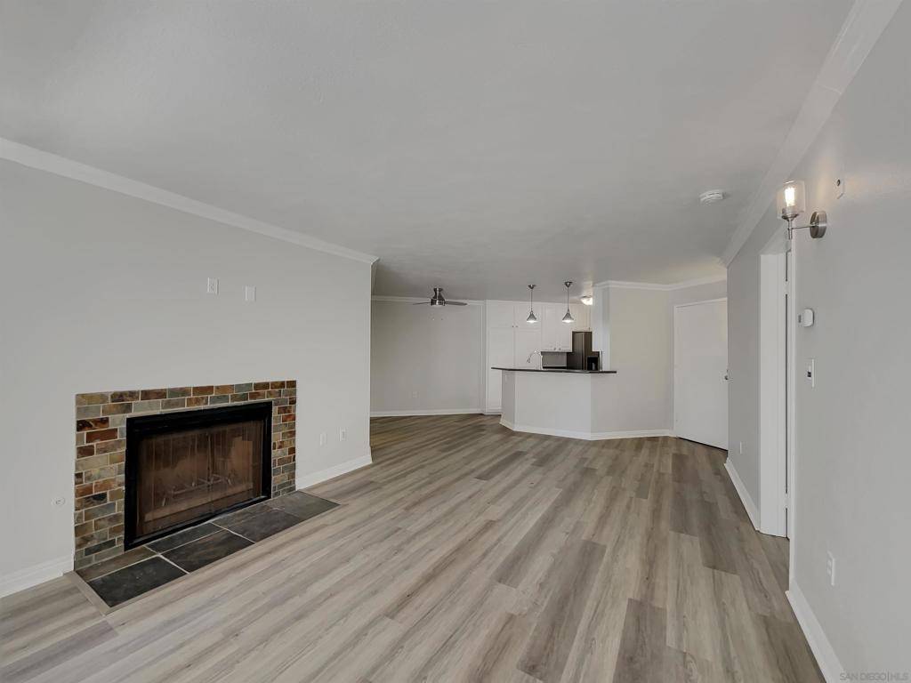 San Diego, CA 92126,9750 Mesa Springs Way #41