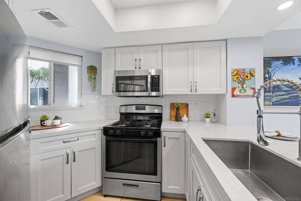 Oceanside, CA 92054,500 N The Strand #39