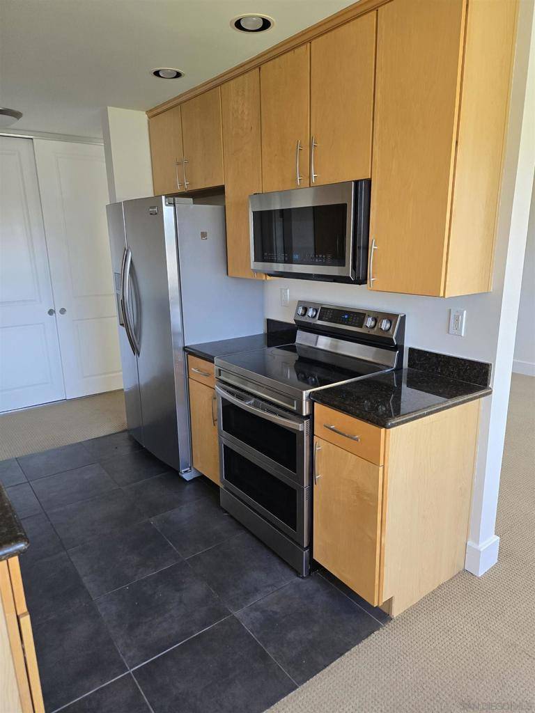 San Diego, CA 92103,836 W Pennsylvania Ave #216
