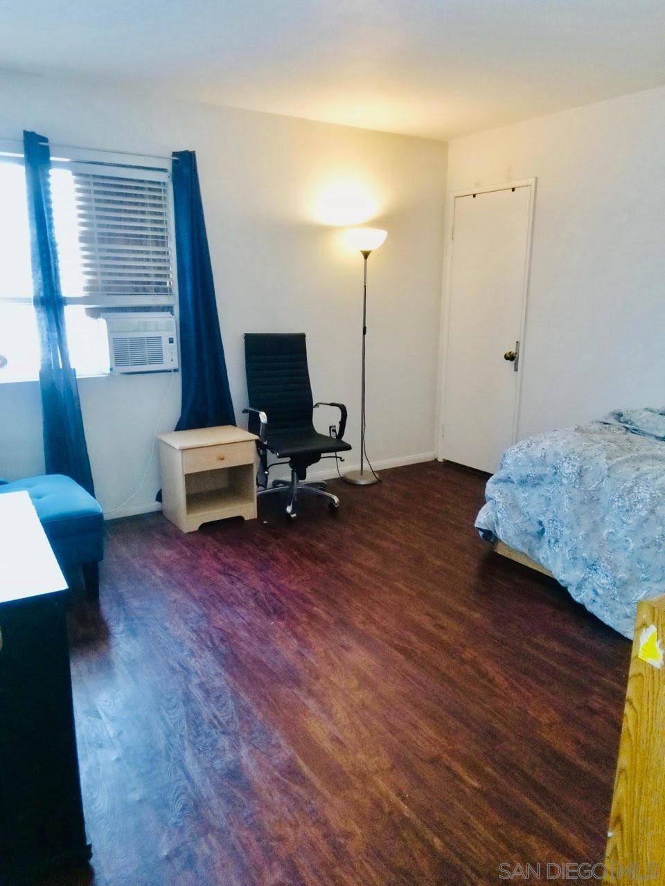 Lake Elsinore, CA 92532,31968 Hollyhock Way