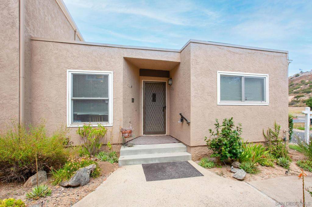 Ramona, CA 92065,15864 Green Haven Ct.