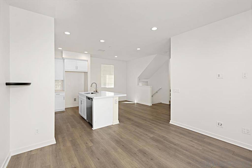 Santee, CA 92071,340 Millstream Ct