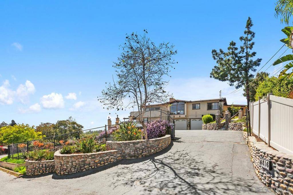 La Mesa, CA 91941,4816 Redondo Dr