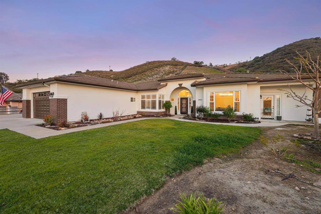 Santee, CA 92071,8903 Diamondback Dr