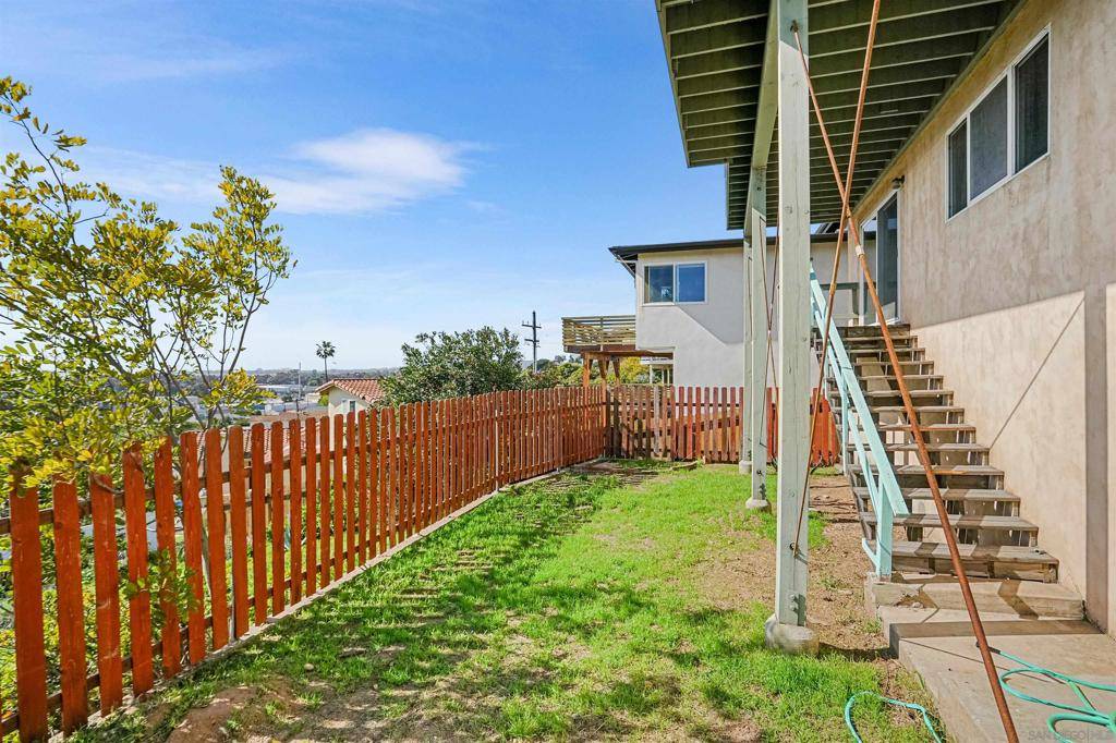 San Diego, CA 92110,5139 Hilda Rd