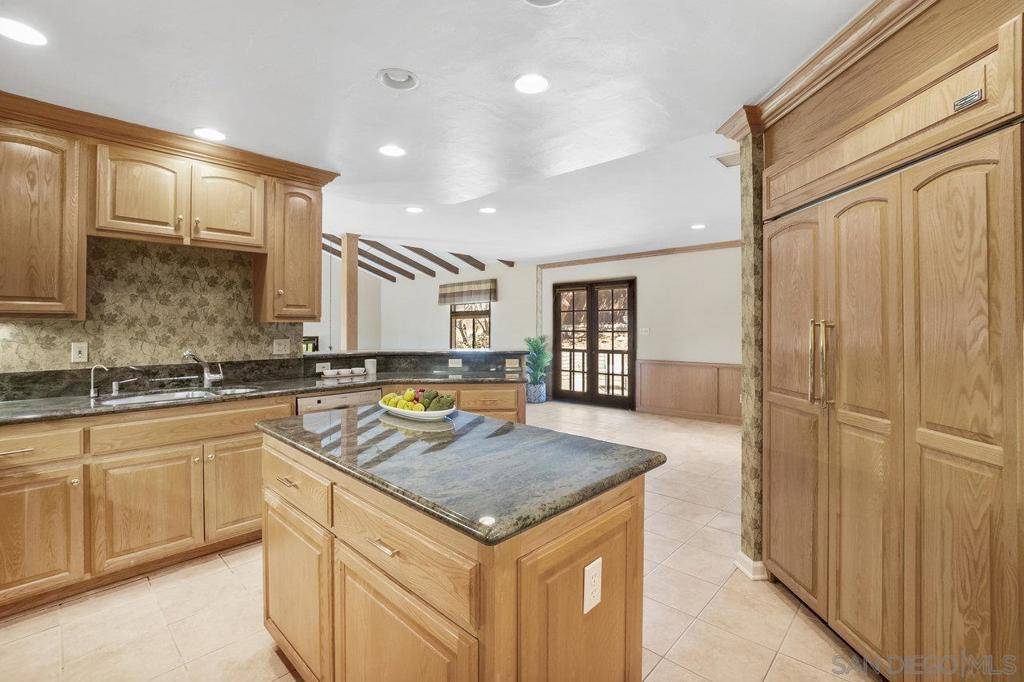 5780 Amarillo Ave La Mesa, CA 91942
