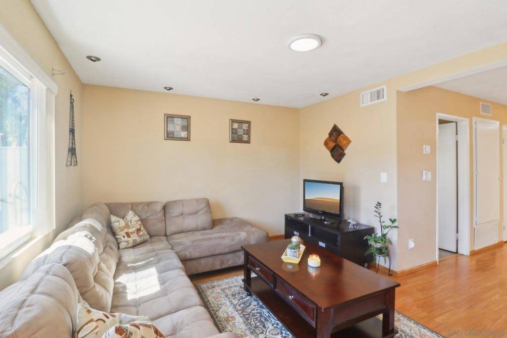 Lakeside, CA 92040,12650 Lakeshore Dr #154