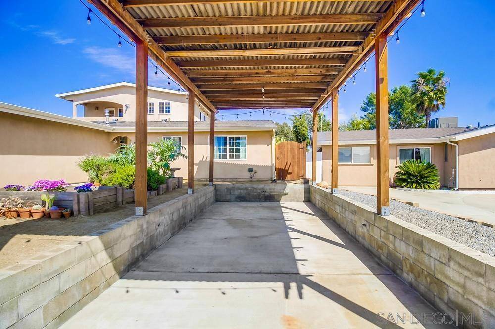 San Diego, CA 92123,3333 DORCHESTER DRIVE