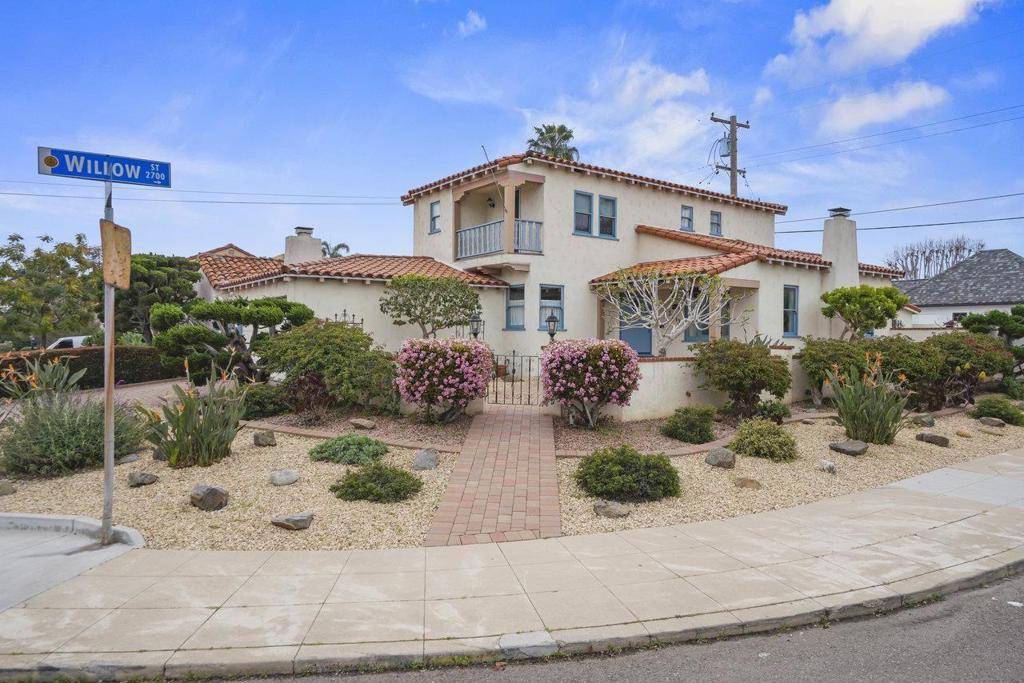 San Diego, CA 92106,3243 Goldsmith