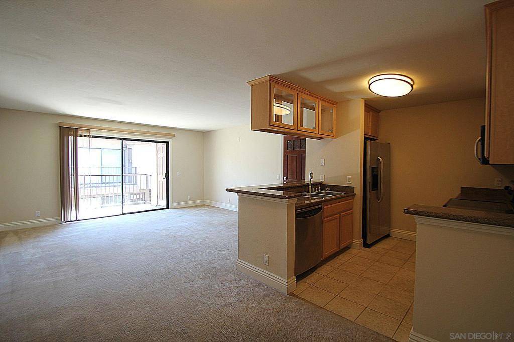 Lakeside, CA 92040,12730 Laurel St #306