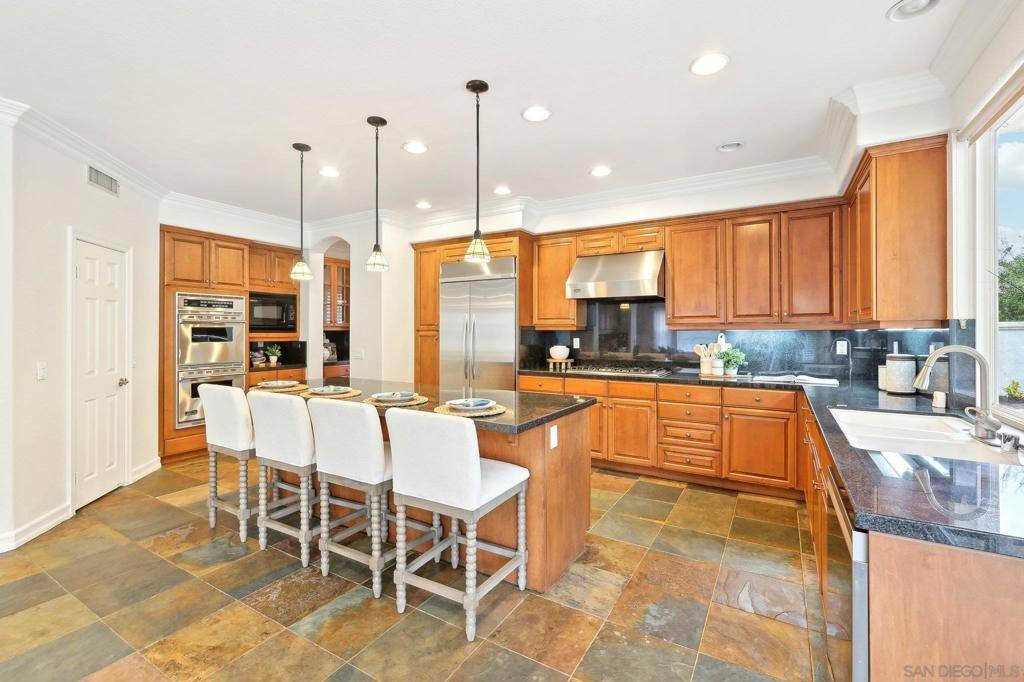 11781 Treadwell Dr Poway, CA 92064