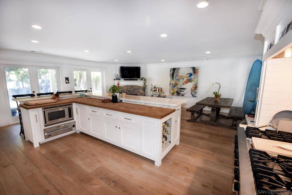 Coronado, CA 92118,667 Margarita Avenue