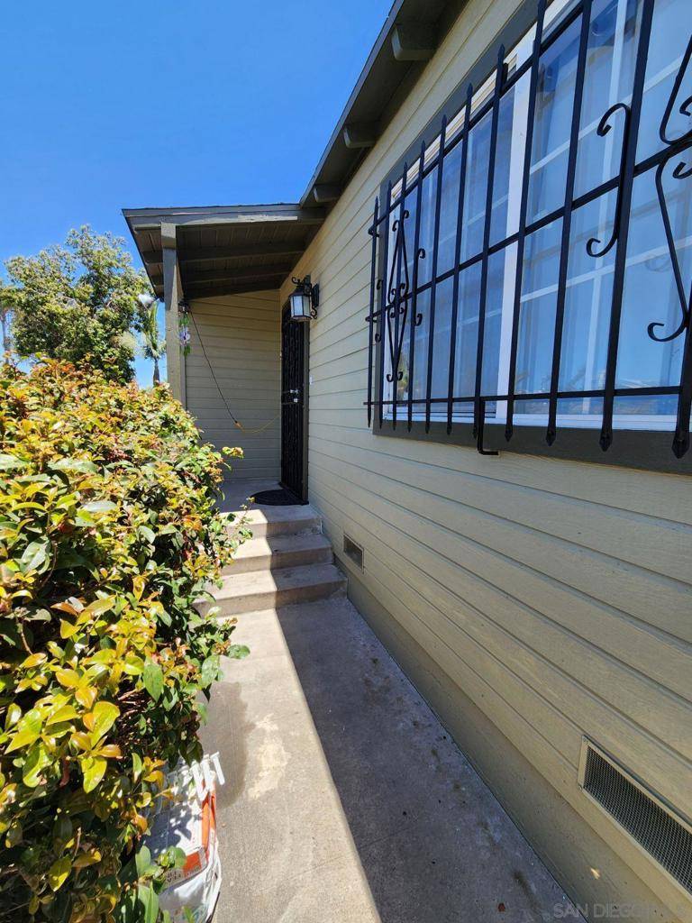 San Diego, CA 92105,4129 31 Chamoune