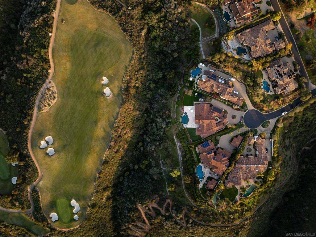 San Diego, CA 92127,16567 Road To Utopia