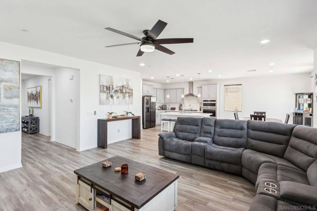 Winchester, CA 92596,33177 Lirac Lane