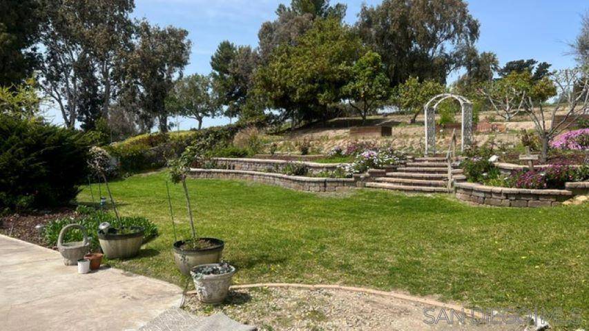 Bonita, CA 91902,5741 Central Ave