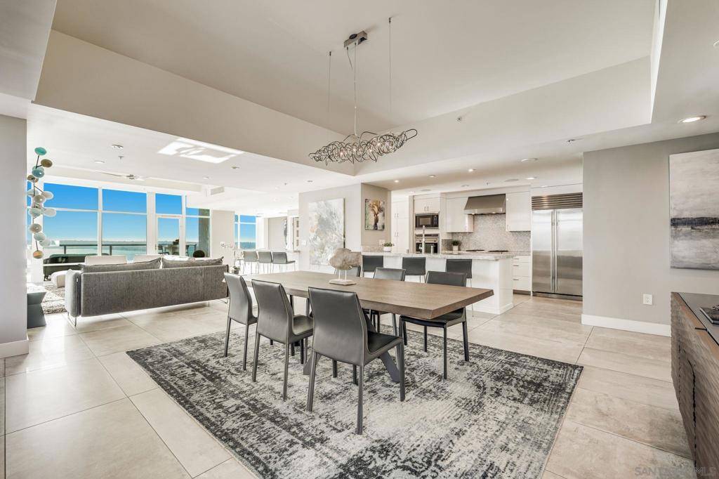 San Diego, CA 92101,1262 Kettner Blvd #2402