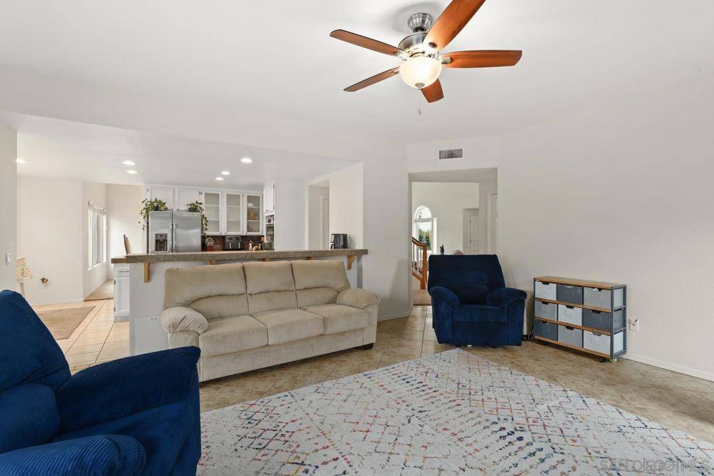 2350 Victoria Cir Alpine, CA 91901
